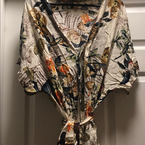 Dress - Picture 3 of 7